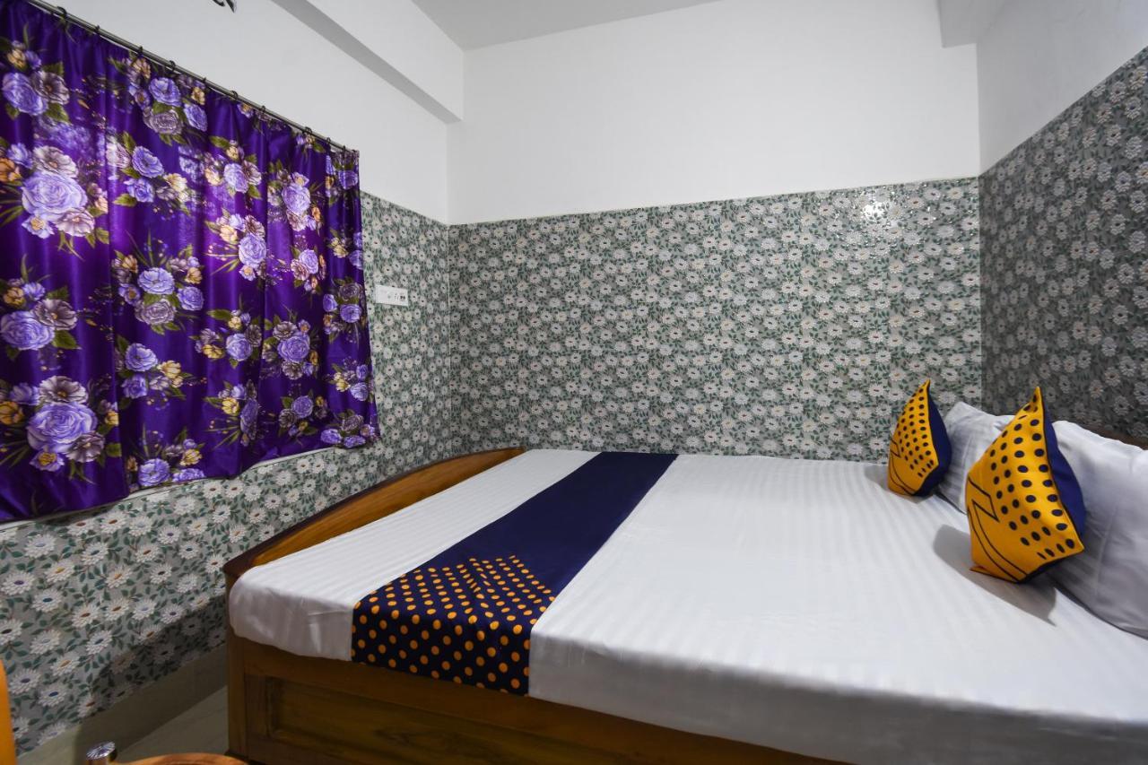 Oyo 73902 Vyttila Residency Hotel Kochi Zewnętrze zdjęcie