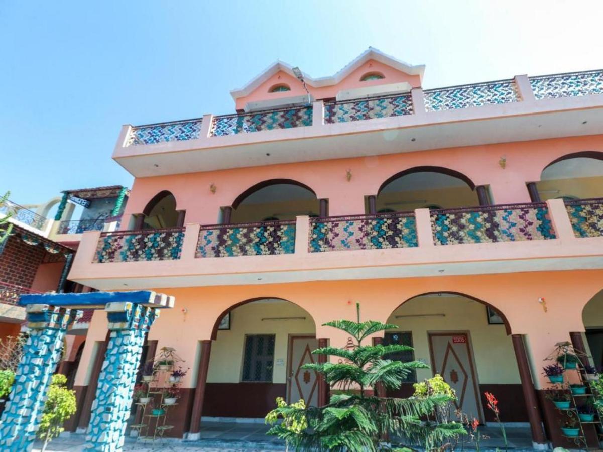 Oyo 73902 Vyttila Residency Hotel Kochi Zewnętrze zdjęcie