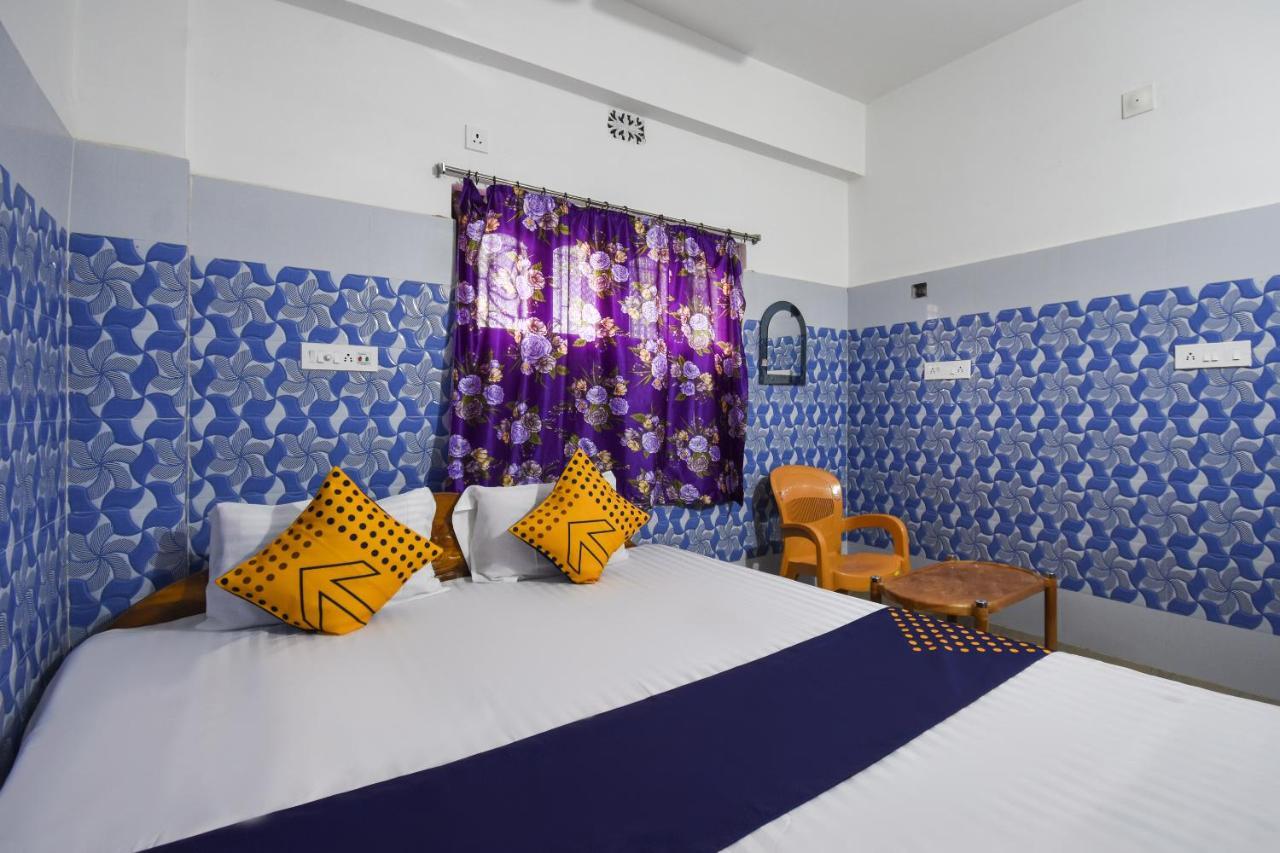 Oyo 73902 Vyttila Residency Hotel Kochi Zewnętrze zdjęcie